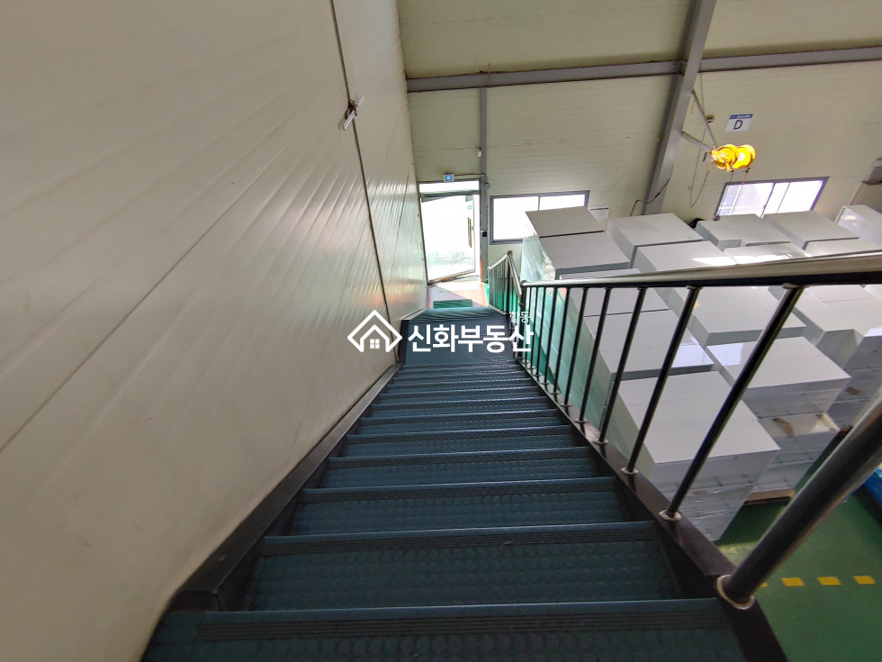 충북 청주청원구 오창읍 석우리 오창과학단지 ,오창i,c 5분거리 현,가동중 매매 매물번호 10841 사진 2