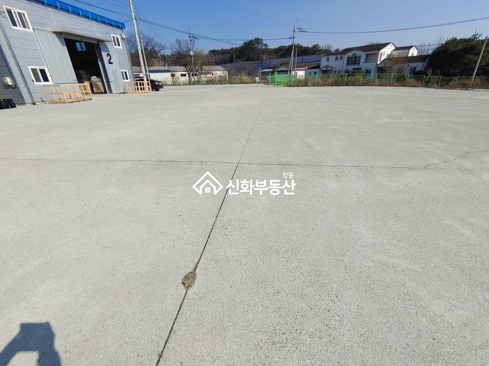 충북 청주흥덕구 옥산면 호죽리 전기350키로 마당야적 사무실 숙소 월세 매물번호 10914 사진 1